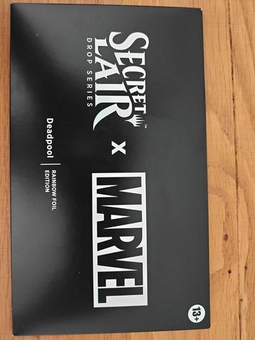 Deadpool secret lair ongeopend 55 euro non foil 65 euro foil beschikbaar voor biedingen