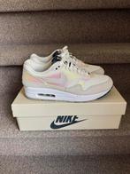 Nike Air Max 1 La Ville Lumiere maat 41, Kleding | Dames, Wit, Nike, Ophalen of Verzenden, Sneakers of Gympen
