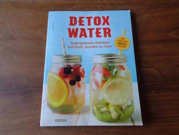 Detox water - Anne Iburg beschikbaar voor biedingen