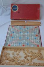 Heel oud Scrabble bordspel met houten letters + houten plank, Een of twee spelers, Ophalen of Verzenden, Gebruikt, SIO
