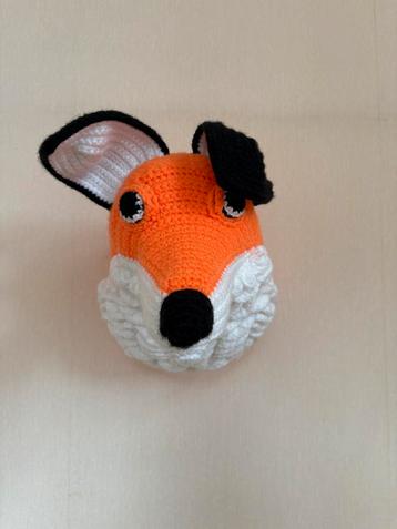 Gebreide Vos Wanddecoratie - Groot beschikbaar voor biedingen