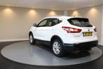 Nissan Qashqai 1.2 Acenta *2de Eigenaar* Trekhaak|Panodak|Cr, Voorwielaandrijving, Gebruikt, Euro 6, 4 cilinders