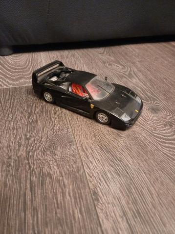 Bburago Ferrari F40 1/24 beschikbaar voor biedingen
