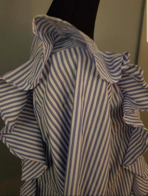 Nieuwe blauw witte top, valt als maat S, Kleding | Dames, Tops, Nieuw, Maat 36 (S), Overige kleuren, Lange mouw, Ophalen of Verzenden