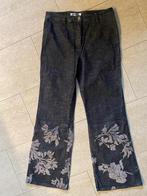 YGCC flared dames jeans maat 38, W30 - W32 (confectie 38/40), Ophalen of Verzenden, Zo goed als nieuw, Zwart