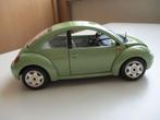 VOLKSWAGEN NEW BEETLE 1988 SCHAAL 1 OP 24, Hobby en Vrije tijd, Modelauto's | 1:24, Ophalen of Verzenden, Nieuw, Auto, Bburago