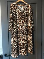 Leuke jurk in panterprint van Azzurro te koop in maat M/L, Kleding | Dames, Jurken, Azzurro, Overige kleuren, Verzenden, Maat 42/44 (L)