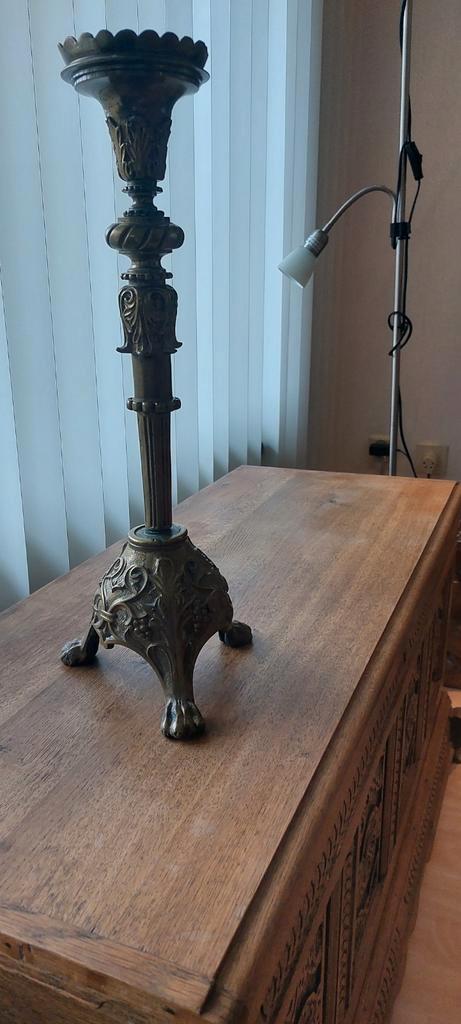 Zware koperen kaarsenstandaard, Antiek en Kunst, Antiek | Kandelaars, Ophalen of Verzenden
