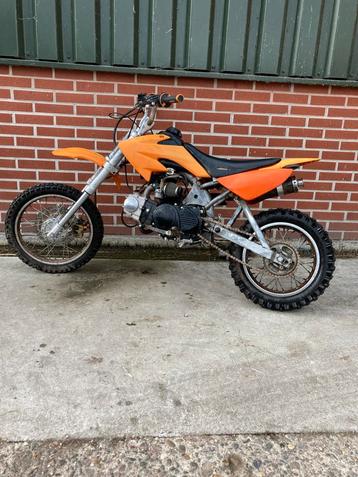 Pitbike 110cc 4takt beschikbaar voor biedingen