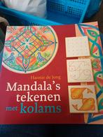 Mandala's tekenen met kolams - Boekje in goede staat, Ophalen of Verzenden, Zo goed als nieuw, Tekenen en Schilderen, Hannie de Jong