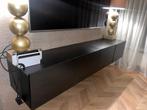 Zwart tv meubel 2 meter eric kuster, Ophalen, Kunststof, 150 tot 200 cm, Zo goed als nieuw