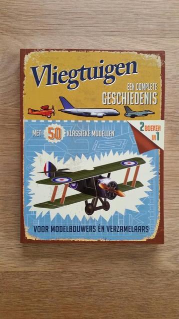 Boek met 50 3D klassieke vliegtuig modellen beschikbaar voor biedingen