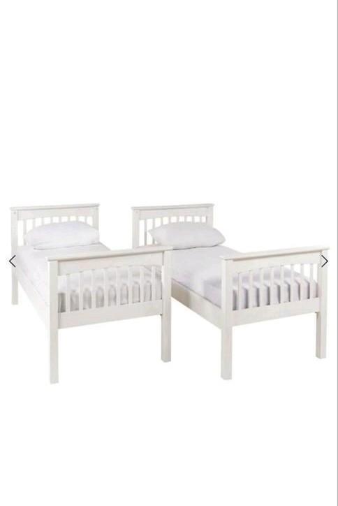 Petite Amelie Deelbaar Stapelbed, Kinderen en Baby's, Kinderkamer | Bedden, Zo goed als nieuw, 180 cm of meer, 70 tot 85 cm, Hoogslaper of Stapelbed