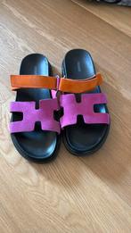 Hermes slipper 41, Kleding | Dames, Schoenen, Oranje, Hermes, Slippers, Ophalen of Verzenden