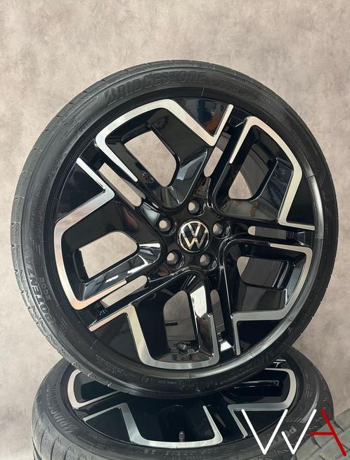 18'' Volkswagen Golf 8 Facelift R-Line ''York'' velgen orig., Auto-onderdelen, Banden en Velgen, Banden en Velgen, Zomerbanden