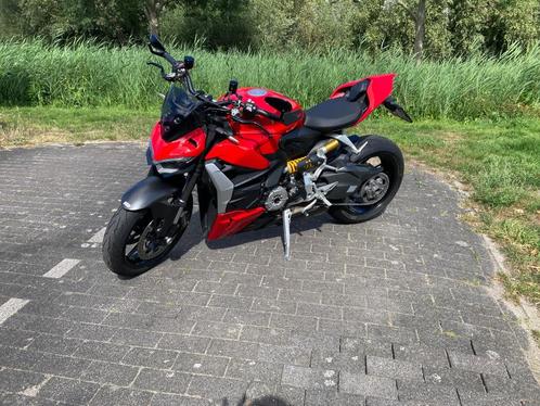 motoren, Motoren, Motoren | Ducati, Particulier, Naked bike, meer dan 35 kW, 2 cilinders, Motorrijbewijs A, ABS, LED Verlichting