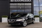 Volvo V70 2.0F Momentum, 146 PK, Trekhaak, Stoelverwarming,, Origineel Nederlands, Te koop, Airconditioning, 5 stoelen