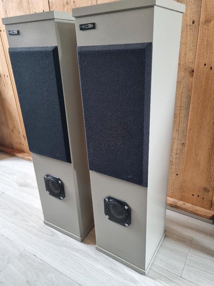 Hepta Select zuil luidsprekers (igst), Audio, Tv en Foto, Luidsprekers, Gebruikt, Front, Rear of Stereo speakers, 60 tot 120 watt