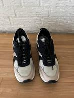 Via Vai maar 40 Nieuw, Ophalen of Verzenden, Zo goed als nieuw, Zwart, Sneakers of Gympen