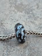 Trollbeads Obsidiaan Sneeuwvlok Bedel, Sieraden, Tassen en Uiterlijk, Bedels, Verzenden, Edelsteen, Zo goed als nieuw, Trollbeads