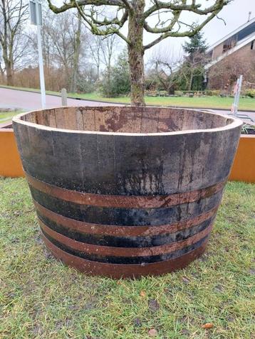 Zeer Grote Bloembak Plantenbak Whiskeyvat 250 liter beschikbaar voor biedingen
