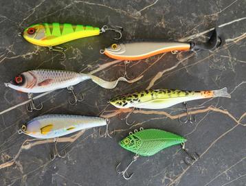 Set van 6 jerkbaits beschikbaar voor biedingen