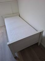 Eenpersoons bed met matras en lattenbodem, Ophalen, Gebruikt, 90 cm, Eenpersoons
