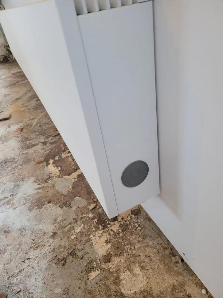 2x Radiatoren jaga - 94,5x35x12 cm - lage temperatuur radi, Doe-het-zelf en Verbouw, Verwarming en Radiatoren, Gebruikt, Radiator