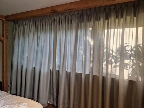 Gordijnen half verduisterend lichtgrijs, Huis en Inrichting, Stoffering | Gordijnen en Lamellen, Zo goed als nieuw, 200 cm of meer
