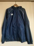 Adidas Core regen jas, Kleding | Heren, Sportkleding, Nieuw, Ophalen of Verzenden, Adidas, Voetbal