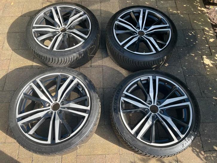 19” originele Volvo R-design velgen + Michelin winterbanden, Auto-onderdelen, Banden en Velgen, Banden en Velgen, Winterbanden