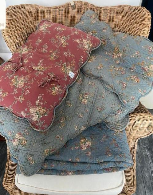 Riviera maison plaid en 5 kussen, Huis en Inrichting, Woonaccessoires | Plaids en Woondekens, Zo goed als nieuw, Ophalen