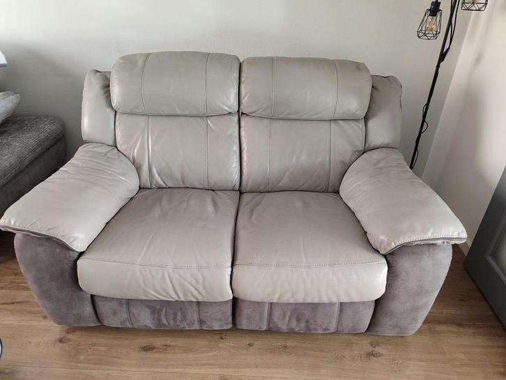 Leather electric recliner sofa, Huis en Inrichting, Banken | Bankstellen, Gebruikt, Tweepersoons, 150 tot 200 cm, 75 tot 100 cm