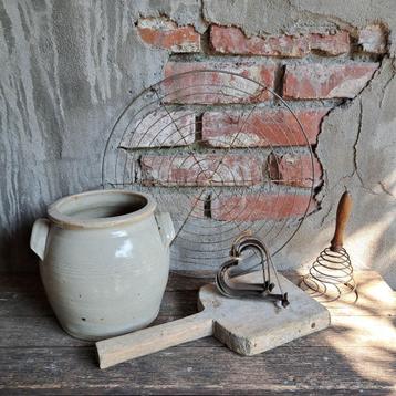 Brocante oude Franse grespot wasklopper klutser hart*Etage3* beschikbaar voor biedingen