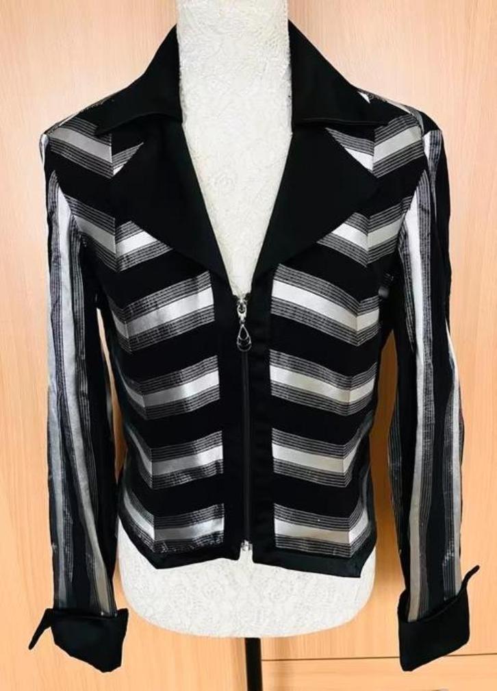 Joseph Ribkoff kort jasje maat 38/40, Kleding | Dames, Jasjes, Kostuums en Pakken, Zo goed als nieuw, Jasje, Maat 38/40 (M), Zwart