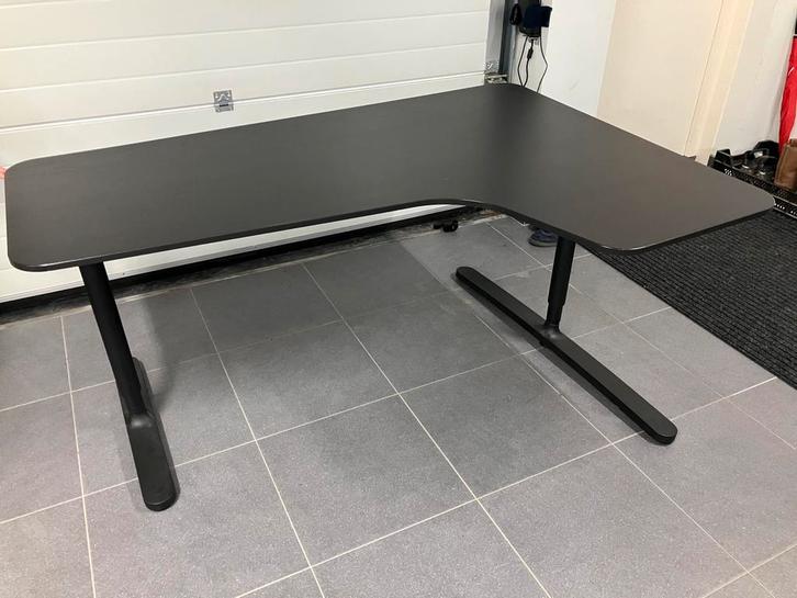 Ikea Bekant Hoekbureau Zwart 180x110cm, Huis en Inrichting, Bureaus, Zo goed als nieuw, Bureau, In hoogte verstelbaar, Ophalen