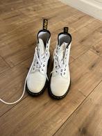 Dr Martens Wit 38, Kleding | Dames, Schoenen, Martens, Ophalen of Verzenden, Wit, Zo goed als nieuw