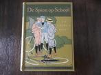 De spion op school.     Andrew Home vertaald Annie de Graaff, Antiek en Kunst, Ophalen of Verzenden