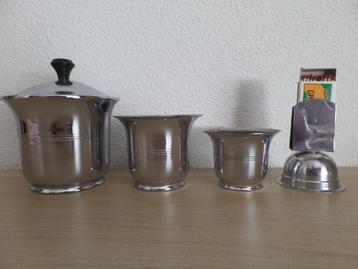 Oud tafel rookset  beschikbaar voor biedingen