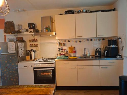 Te koop complete keuken. Zelf demonteren, Huis en Inrichting, Keuken | Complete keukens, Zo goed als nieuw, Ophalen