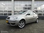 Fiat Punto 1.2 Nieuw APK, Voorwielaandrijving, Gebruikt, 4 cilinders, Origineel Nederlands