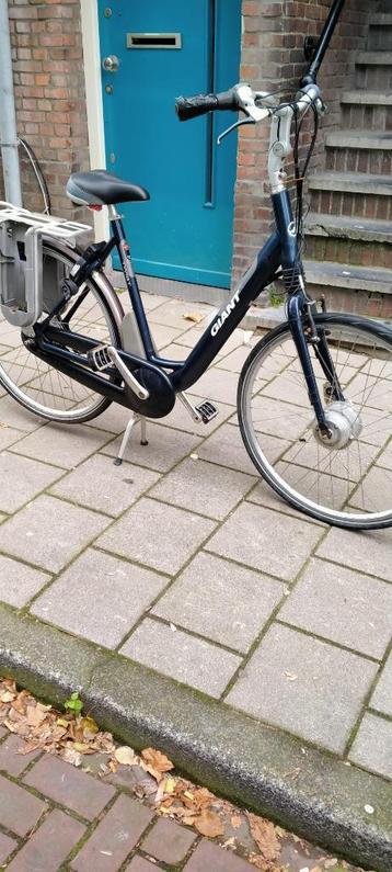 TEKOOP ELEKTRRISCHE FIETS VOOR ONDERDELEN GAINT beschikbaar voor biedingen