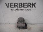 Abs Pomp Opel Corsa C (F08/68) 2005 0265231583BOSCH, Auto-onderdelen, Remmen en Aandrijving, Opel, Gebruikt