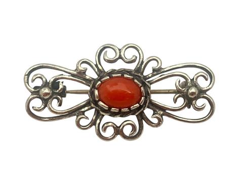 Vintage zilveren broche met bloedoraal., Sieraden, Tassen en Uiterlijk, Antieke sieraden, Broche, Zilver, Met edelsteen, Verzenden