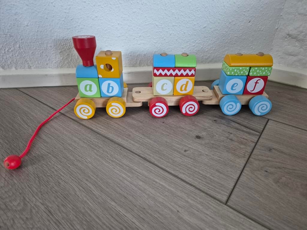 Houten speelgoed trein, Letters A t/m F, Ophalen