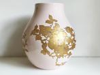 Design vaas ikea Jonsberg Hella Jongerius, Huis en Inrichting, Woonaccessoires | Vazen, Overige kleuren, Verzenden, Aardewerk of Porselein