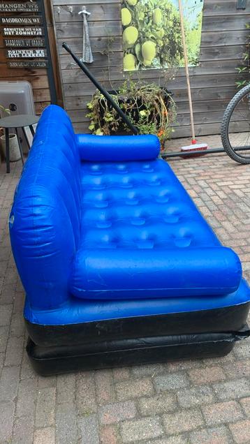 Opblaasbank 140x85 beschikbaar voor biedingen