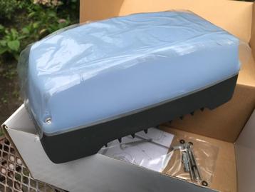 PHILIPS led buiten lamp beschikbaar voor biedingen