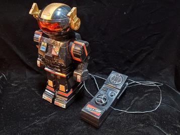 Vintage (jaren 80) Playwell Talk-A-Tron Robot RC beschikbaar voor biedingen