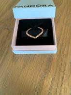 Goudkleurige Pandora ring maat 54, Ophalen of Verzenden, Zo goed als nieuw, 17 tot 18, Dame